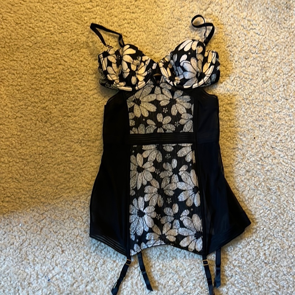 Victoria's Secret Black and White Floral Chemise